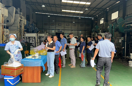正朗精密全员体检：关爱与责任同行