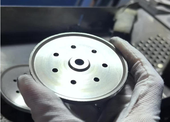 1764828461842635.jpg 647.jpg